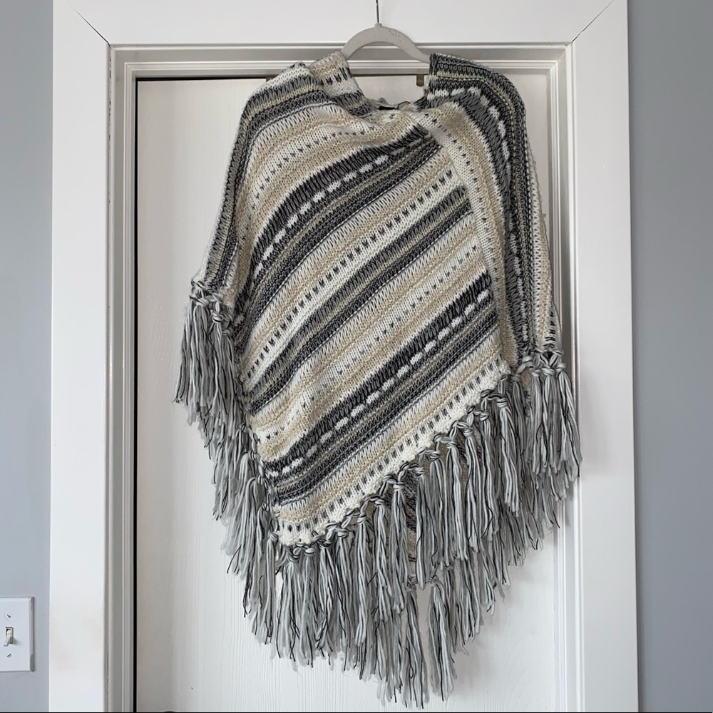 NWOT Akira Poncho Sweater